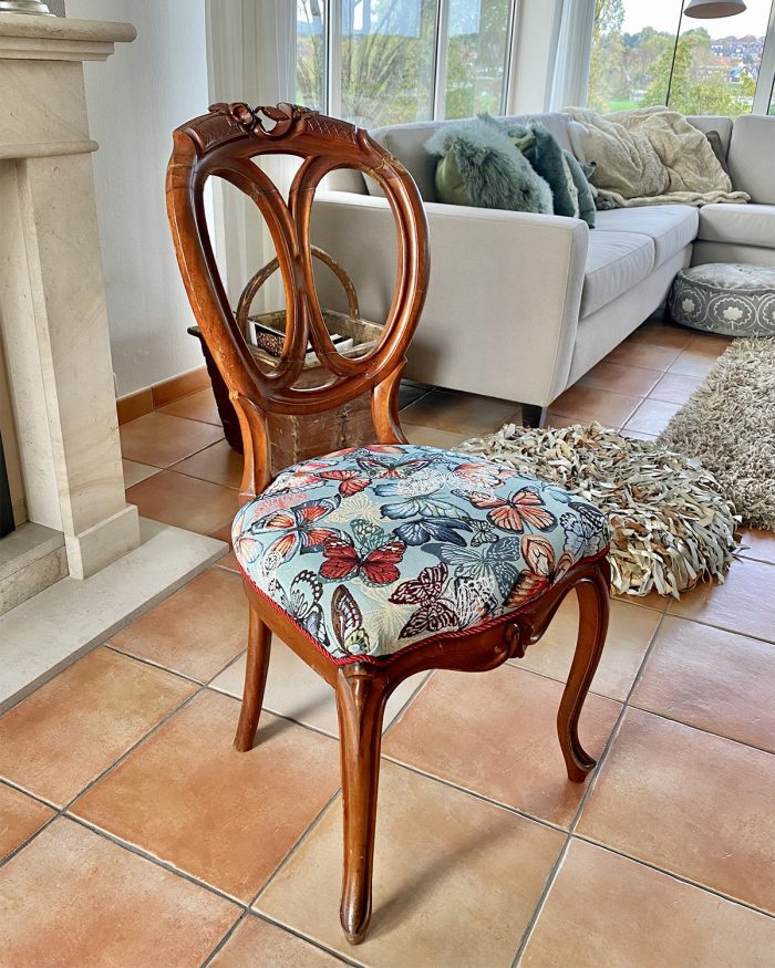 antieke stoel, antieke vlinder stoel
